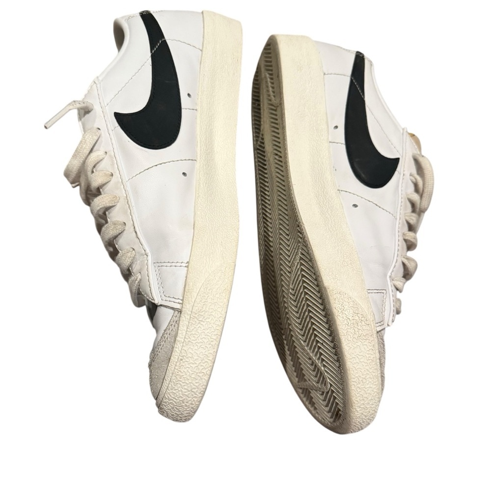 Nike Blazer Low '77 vintage White Black sail Men's Size 10 retro sneaker shoes - Picture 3 of 8